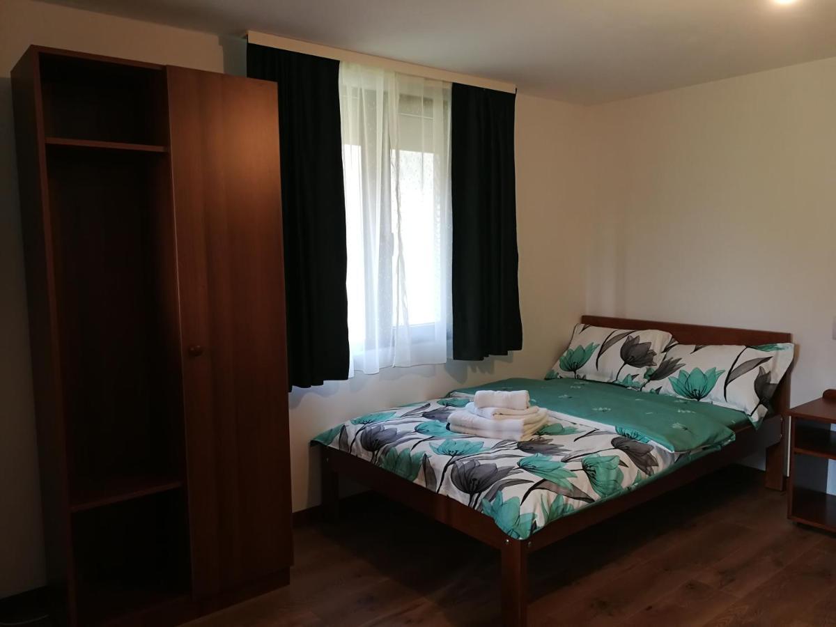 Casute Zavoi Bulz Villa Eksteriør bilde