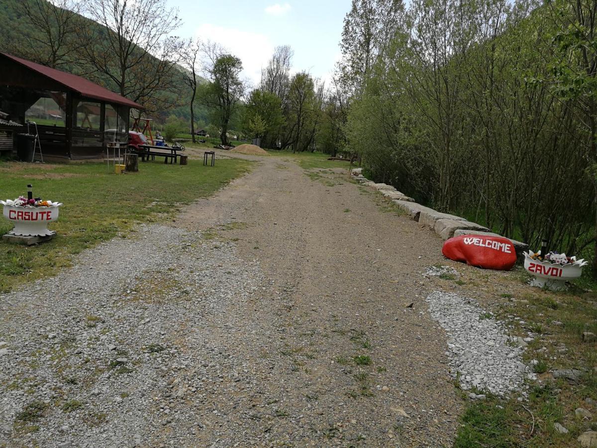 Casute Zavoi Bulz Villa Eksteriør bilde