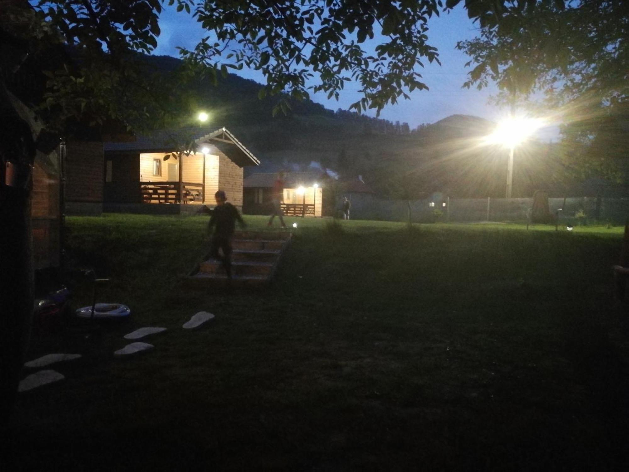 Casute Zavoi Bulz Villa Eksteriør bilde